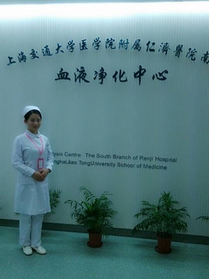 胡恋莲.jpg