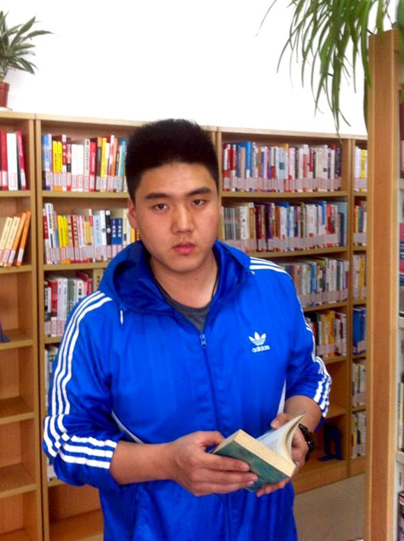 艺术学院张文超.jpg