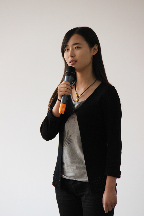 5.婚庆司仪面试应征人员风采.JPG