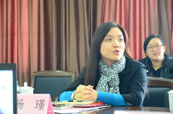 13.学生工作部部长杨瑾介绍我校辅导员队伍建设情况.JPG